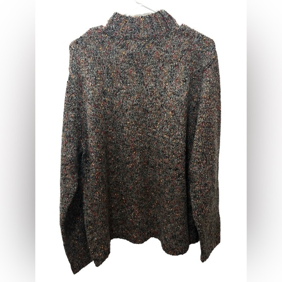 Sag Harbor Sport Sweater - Picture 3 of 4